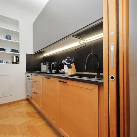 Embrace La Dolce Apartment *